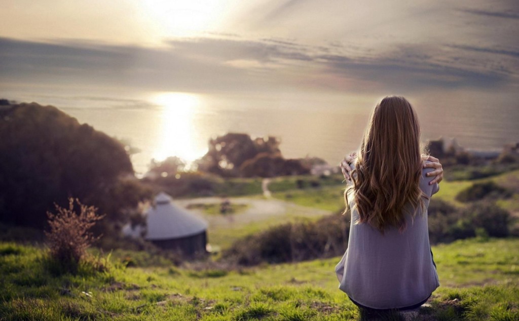 Girl-Watching-Nature-Sunset-Wallpaper